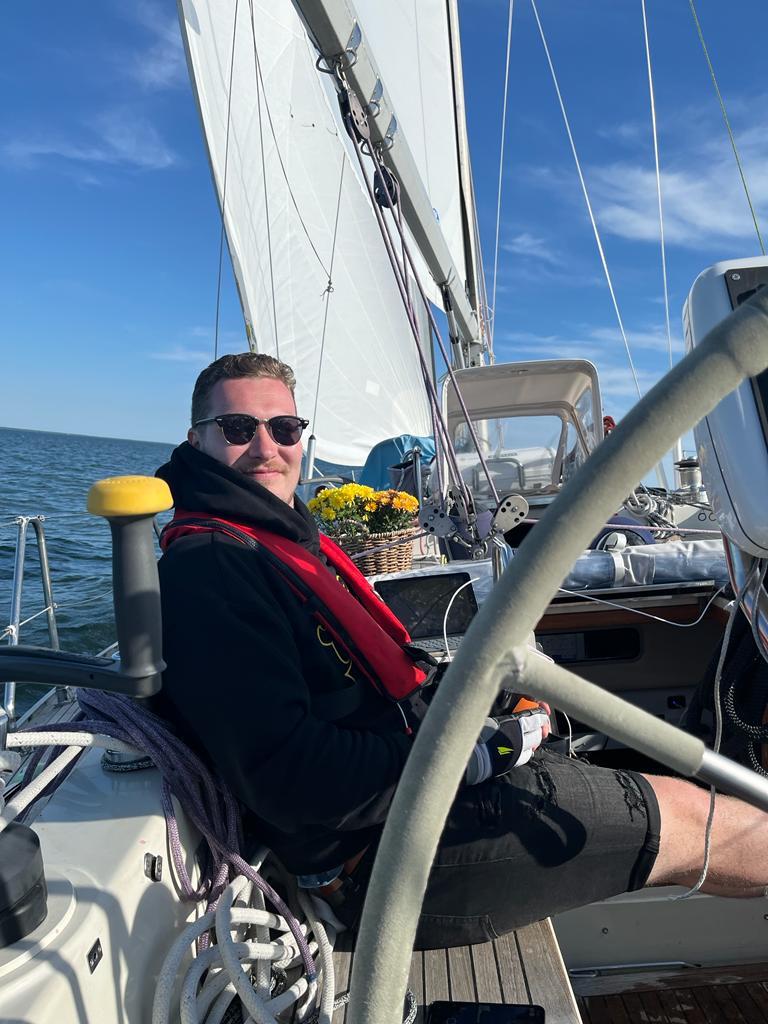 velo's Profile Picture